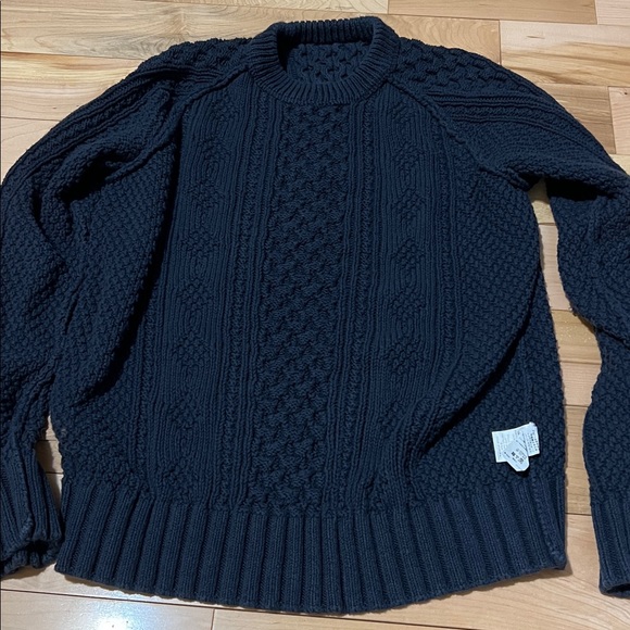 L.L. Bean Men's Navy Cable Knit Sweater - Picture 9 of 15